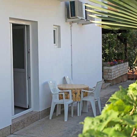Apartments Vinko Vir Exterior photo